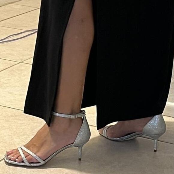 Sam Edelman Women's 7.5M Silver Glitter Peonie Heeled Sandals Cocktail LB13-9 - Picture 1 of 7